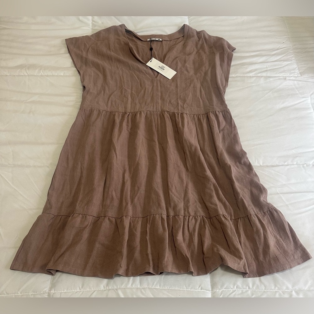 NEW Joelle Lovisa Dress Sz Medium in dusty pink colour